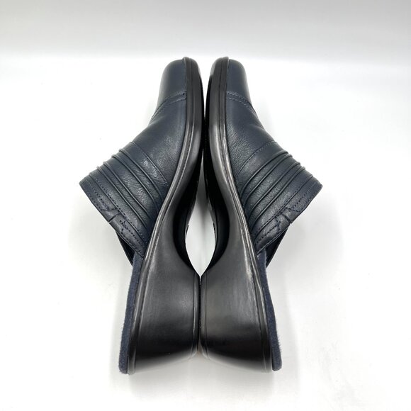 Clarks Womens Size 8.5M Dark Blue Leather Slip On Mules Clogs Shoes - Picture 8 of 15